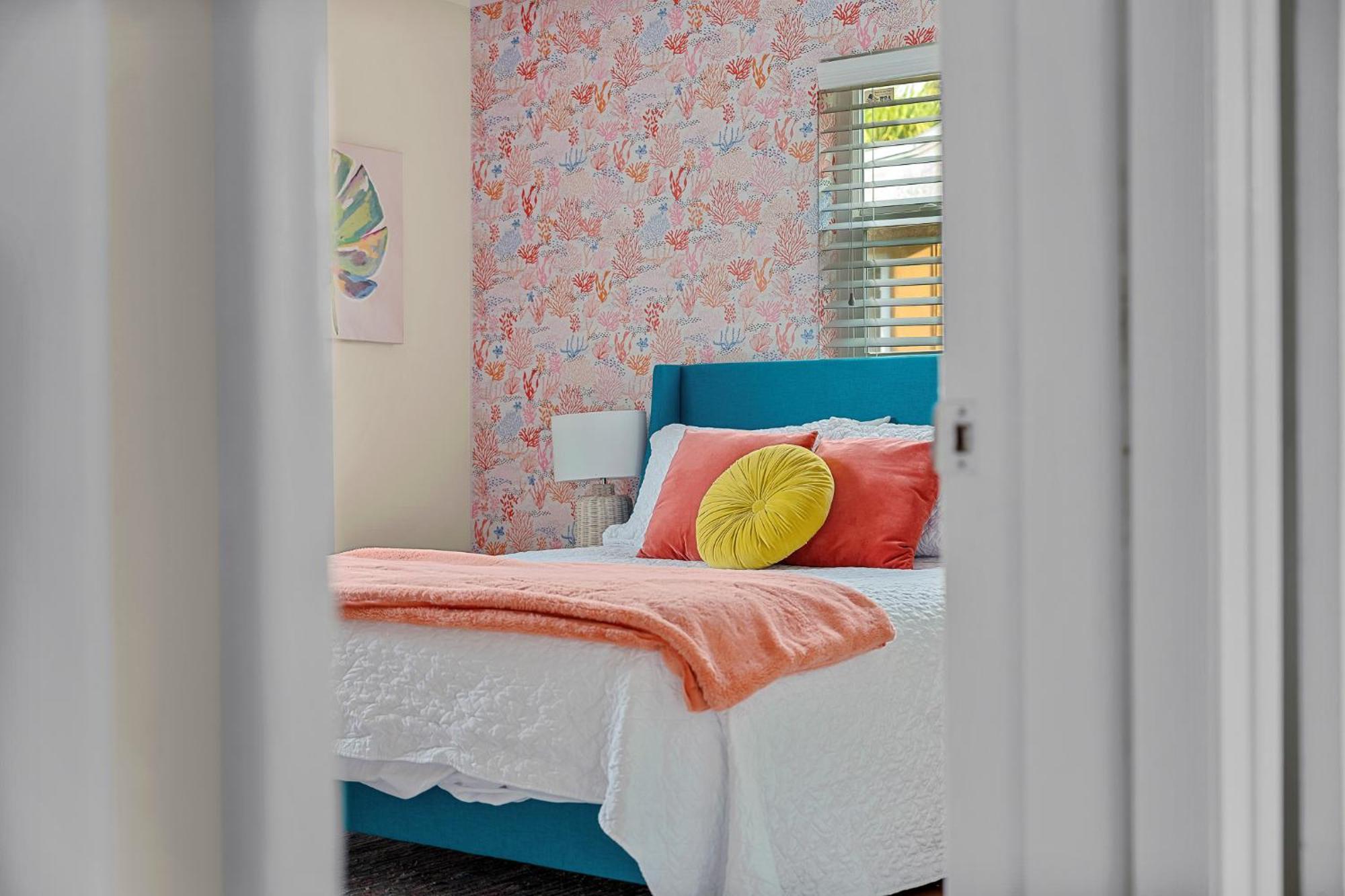 Tropical Oasis Fl *