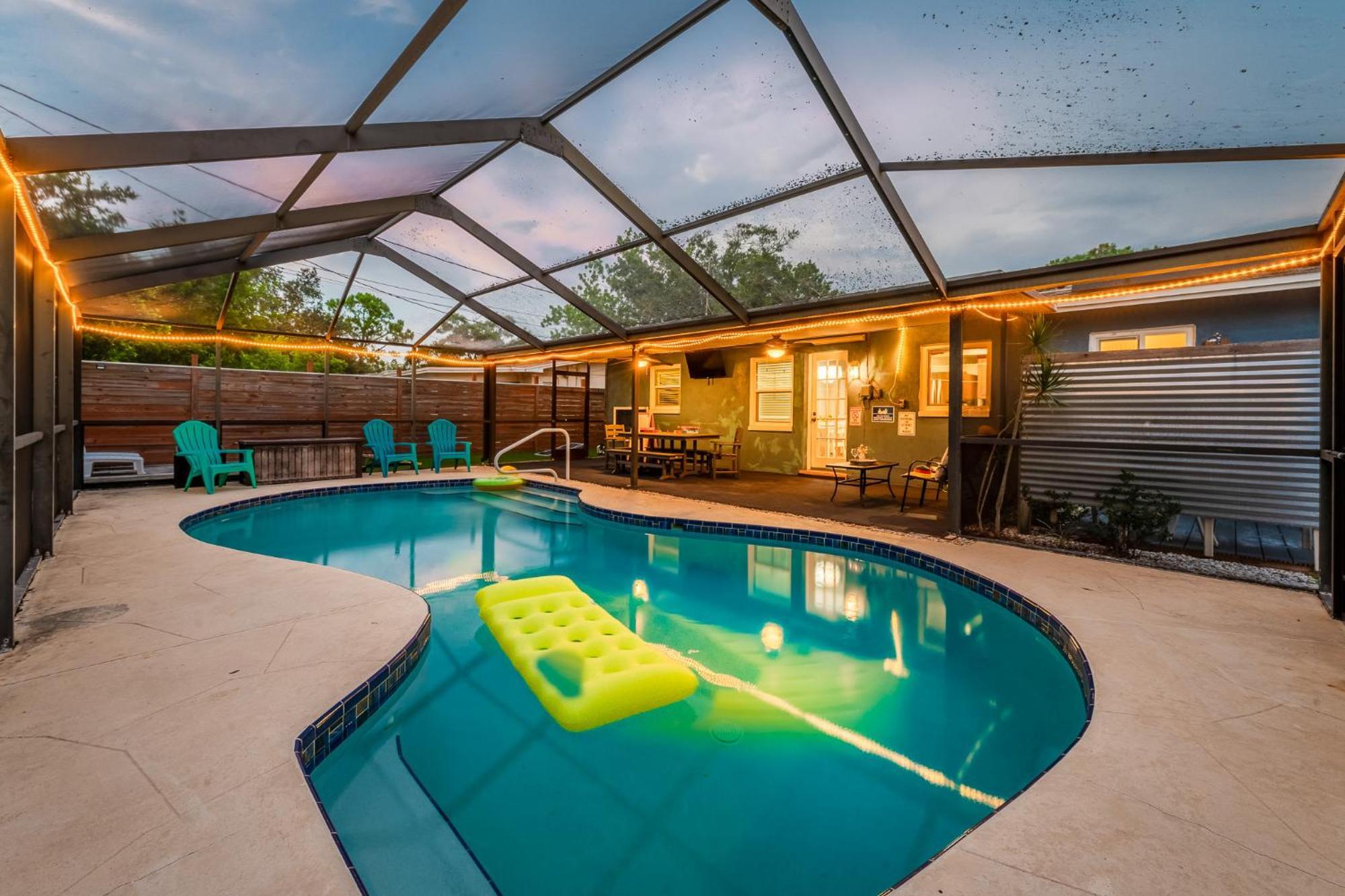 Tropical Oasis Fl * Largo